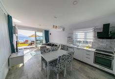 Lain-lain 6 Sweet Home 1