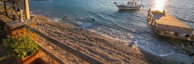 อื่นๆ Söğüt Deniz Evi