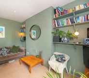 Lainnya 6 Stunning 1BD Flat Opposite the Park - Peckham Rye