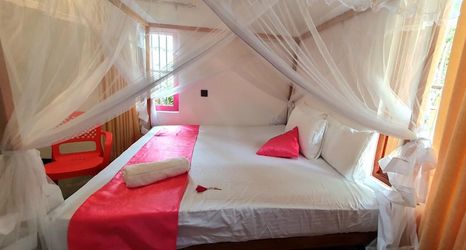 Lain-lain 2 Villa by Tamarind Shade