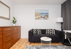 Others 7 Studio Grzybowska m. 112 by Renters