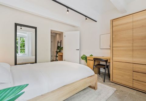 Others Clausen Hideaway Modern Apartment ID211