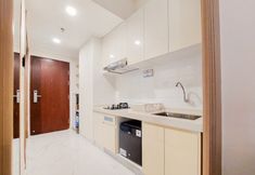 Khác 4 Warm And Nice Studio Room Sky House Bsd Apartment