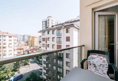 Others Lovely Flat w Balcony 10 min to Moda Coast