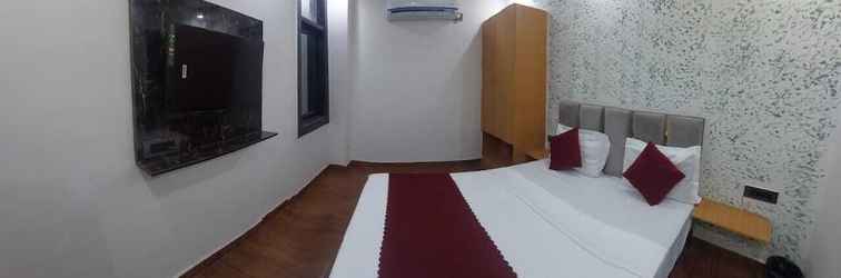 Lain-lain Hotel Twamev Couple Friendly Laxmi Nagar