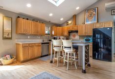 Others 6 Lois Lane's Perch 1 Bedroom Home by RedAwning