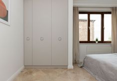 Others 3 Czerniakowska 131 by Renteres Prestige