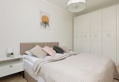 Others 7 Czerniakowska 131 by Renteres Prestige