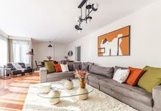 기타 4 Spacious Flat w Balcony 3 min to Bagdat Ave