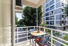 기타 Spacious Flat w Balcony 3 min to Bagdat Ave