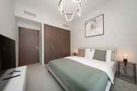 Lainnya Luxury 1BR at Vida Residences