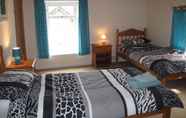 Lainnya 6 Lovely 7-bed Apartment in Llandysul