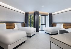 기타 6 INVENTIST Hotel Sports Academy