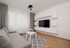 Others 3 Bright Studio Legnicka by Renters