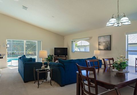 Lain-lain 610 West Stonebridge