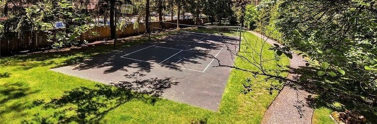 Others Terrific Townhouse