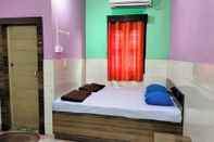 Others Goroomgo Central Guest House Agartala