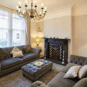 Room 1 Host Stay Simba House, Lockwood Hotels