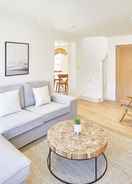 Primary image Host Stay Cosy Coastal Golden Lion Apartments