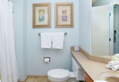 Others 5 The Shores Lakeside Condo Unit 5680
