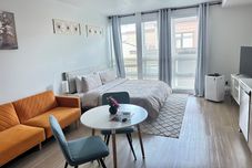 Others 1515 Tacoma Ave S