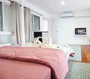 Lainnya 6 "room in Guest Room - Baan Khunphiphit Homestay No2322"