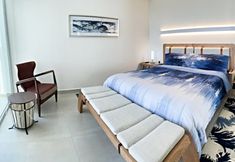 Others 4 Blue House LV 2-4 Costa Divina by Kivoya