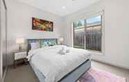 Lainnya 4 Provincial 3BR townhouse Chadstone MEL