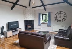 Khác 5 Stunning 2-bed House in Saint Columb