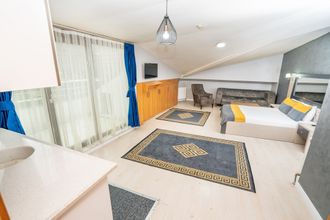 Others 4 COMFORT INN SUITE