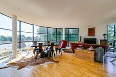 Others Brand New 2-bed Apartment in Brentford Kew Gardens