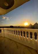 Imej utama Heaven Pyramids View Apartment