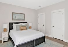 Others 3 Castigliani at Salt Water