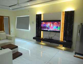 Lainnya 2 Butterfly Luxury Apartment-Benz Circle