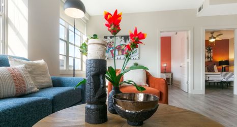 其他 2 Lively 4BR Condo Steps to French Quarter Unit 518