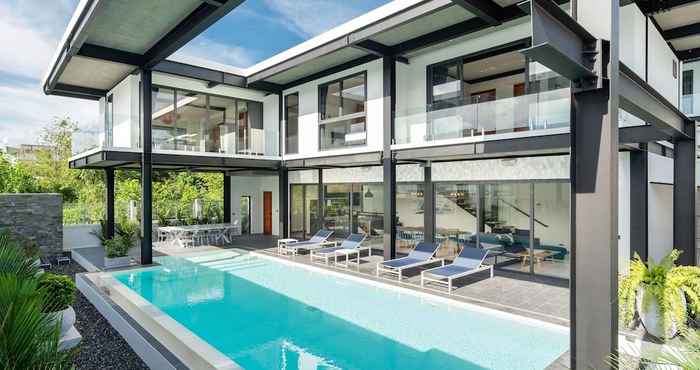 Others Design 12m Oxygen Pool Villa Sunset 2