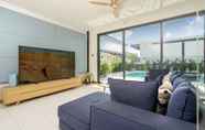 Others 5 Design 12m Oxygen Pool Villa Sunset 2