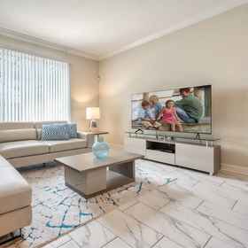 Room1寧靜度假村-靜謐度假村,Calabay Palms Villa飯店