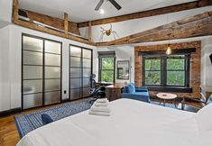 Others 7 Spacious Massive Logan Circle DC Rowhouse