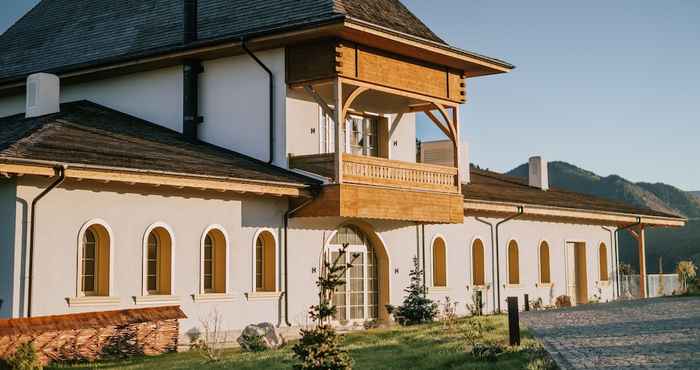 Lainnya MATCA Transylvanian Sanctuary