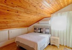 Lainnya 3 TANAYDIN EVLERI