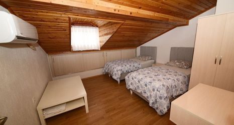 Lainnya 2 TANAYDIN EVLERI