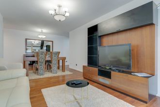 Others 4 Ramos apartment by HRM