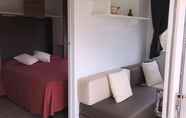 Lain-lain 3 Functional Mini Luxury Lodges Near Camerino