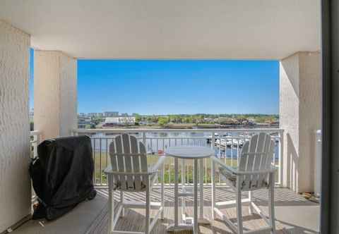 Others Yacht Club Villas #2-502 2 Bedroom Condo by Redawning