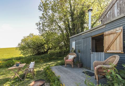 อื่นๆ The Snug