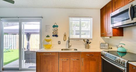 Others 2 Fort Lauderdale Home w/ Hot Tub ~ 3 Mi to Beach!