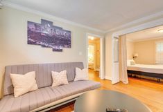 อื่นๆ 5 Chic Atlanta Retreat w/ Patio & Outdoor Dining!