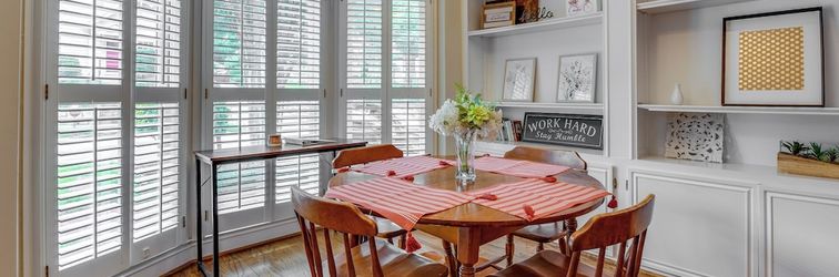 อื่นๆ Chic Atlanta Retreat w/ Patio & Outdoor Dining!