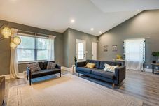 Others Atlanta Vacation Rental w/ Deck: 4 Mi to Downtown!